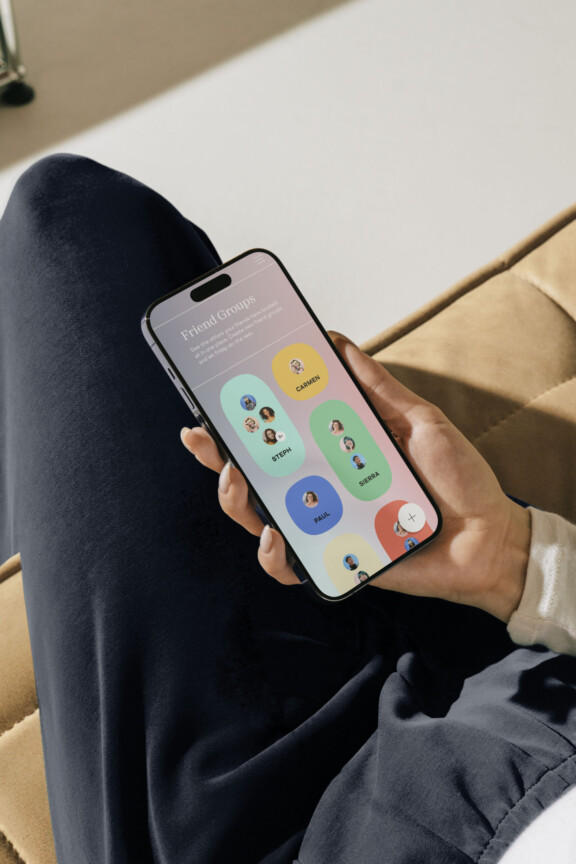 iPhone_FriendGroupScreen_R1-scaled