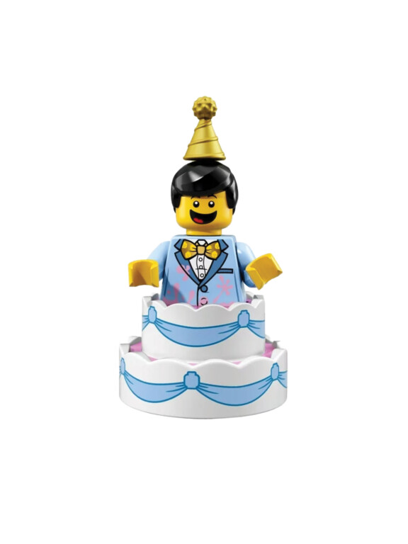 Minifig_Birthday_R