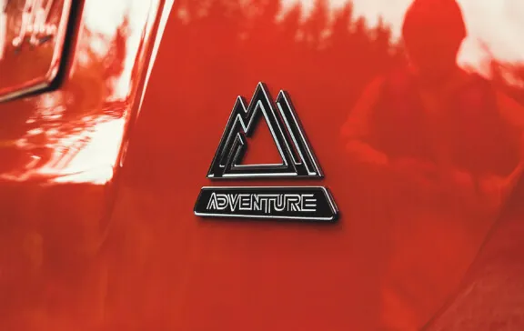 WebSize_ToyotaRAV4_Adventure_Hero_Orange